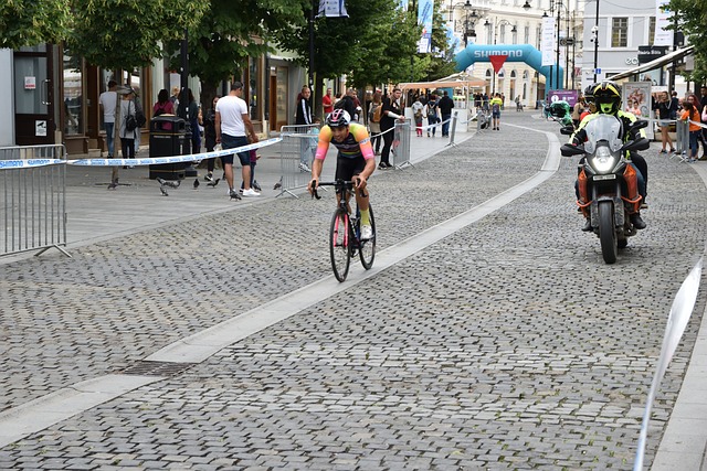 球探报告：阿森纳和切尔西的深入目标，里尔中场布阿迪