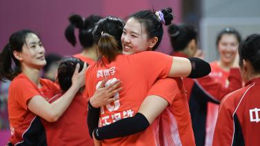 得分机器！史密斯半场11中7&三分7中4砍下19分7板3助